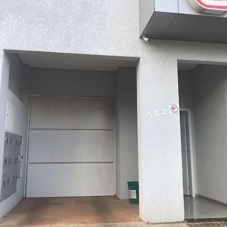 Casa Com 2 Quartos Agradaveis Com Ar Condicionado Фос-ду-Игуасу Экстерьер фото