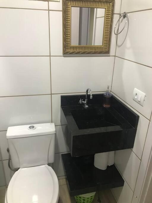 Casa Com 2 Quartos Agradaveis Com Ar Condicionado Фос-ду-Игуасу Экстерьер фото